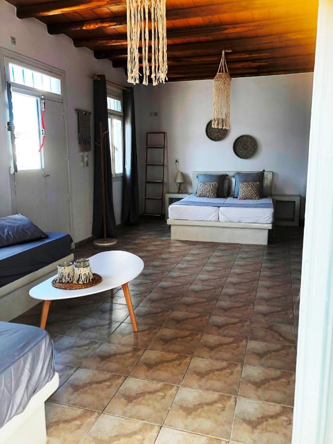 Villa Vrachos House By The Sea à Firopotamos Extérieur photo